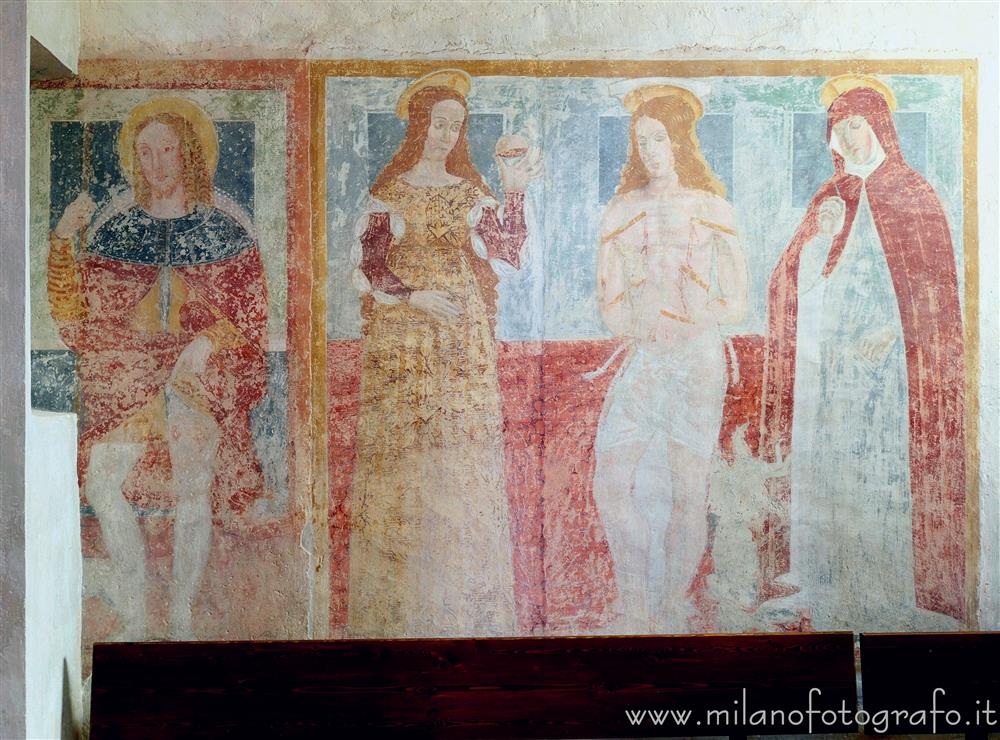 Bellinzago Novarese (Novara, Italy) - Gothic frescoes in the Church of San Giulio of the Badia of Dulzago